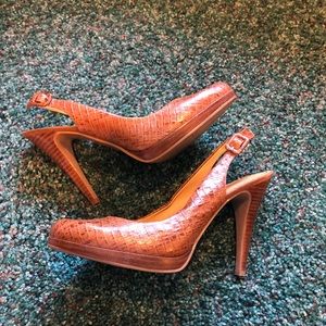 Nine West brown embossed leather sling back pump